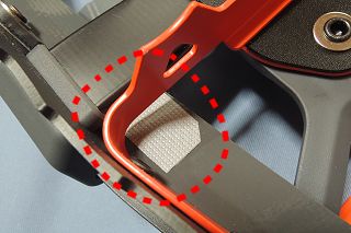 補強テープを貼りました