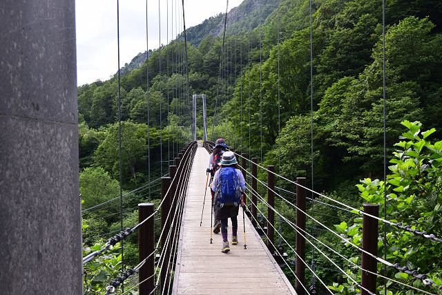 下山時、別当出合吊橋