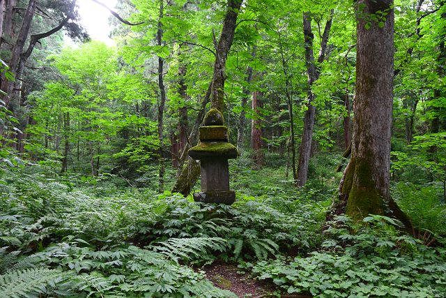 戸隠神社奥社 法華多宝塔