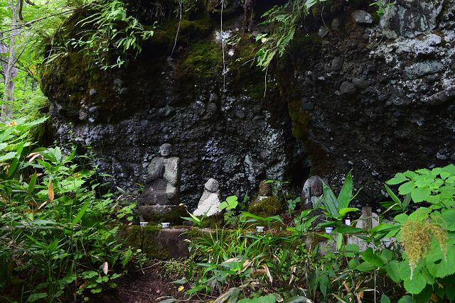 戸隠神社奥社 石仏