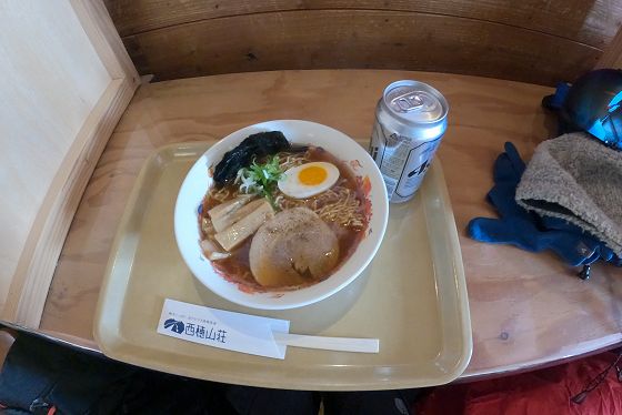 西穂山荘名物の「西穂ラーメン」