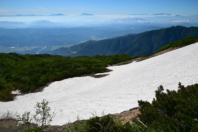 上部から見た扇雪渓