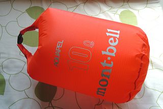 モンベル アクアペル スタッフ バッグ 10L