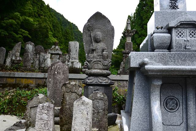 相栄坊の地蔵菩薩坐像