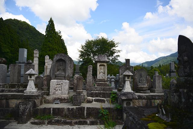 宝泉坊 墓所