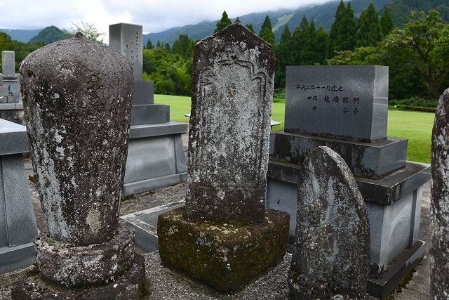 相真坊の板石標