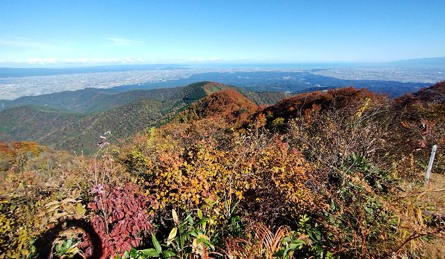 紅葉を見に登りました